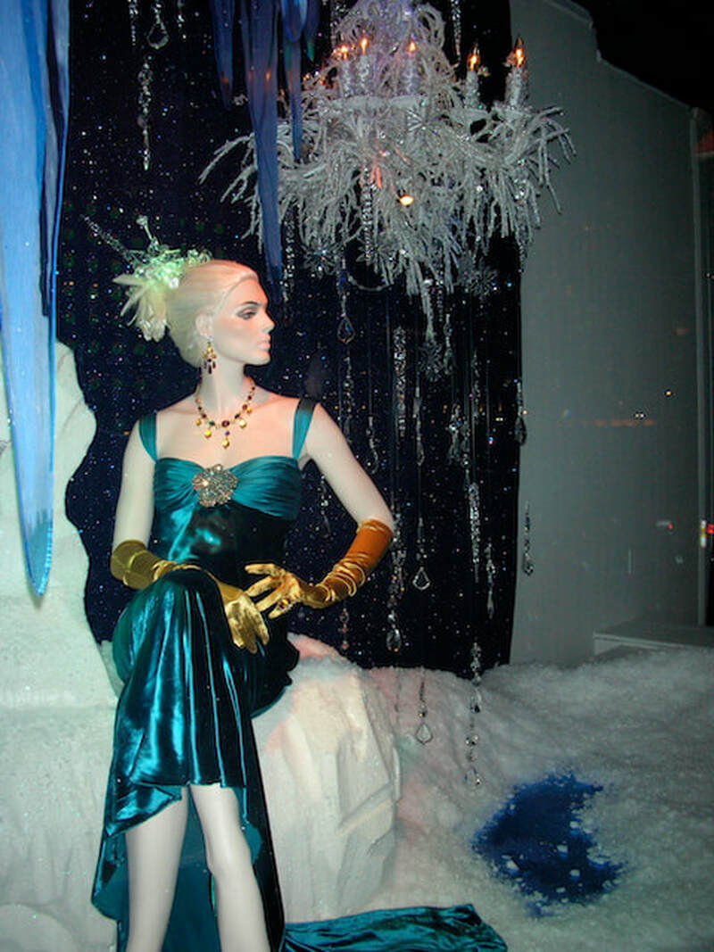Saks Fifth Avenue